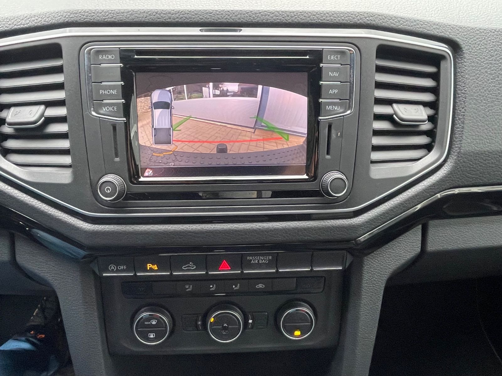 Volkswagen Amarok Aventura DoubleCab 4Motion 1. Hand HU neu foto 14