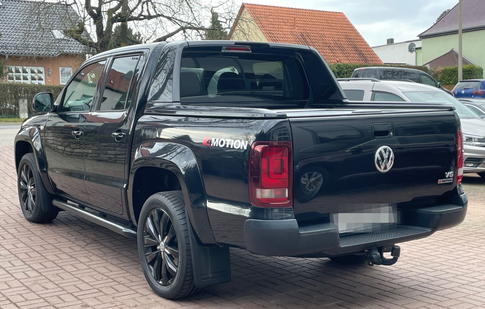 Volkswagen Amarok Aventura DoubleCab 4Motion 1. Hand HU neu foto 6
