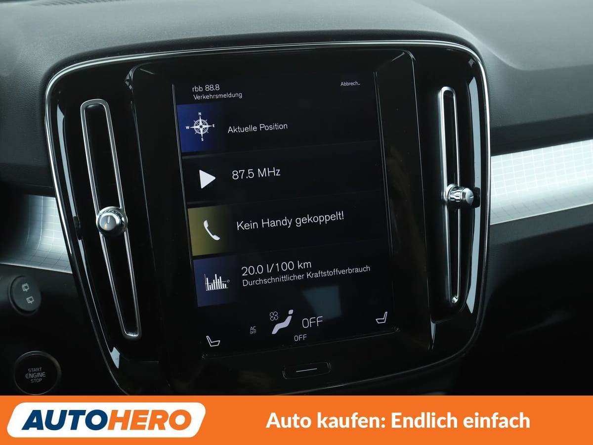 Volvo XC40 2.0 D3 Momentum Pro 2WD Aut NAVI LED TEMPO foto 21