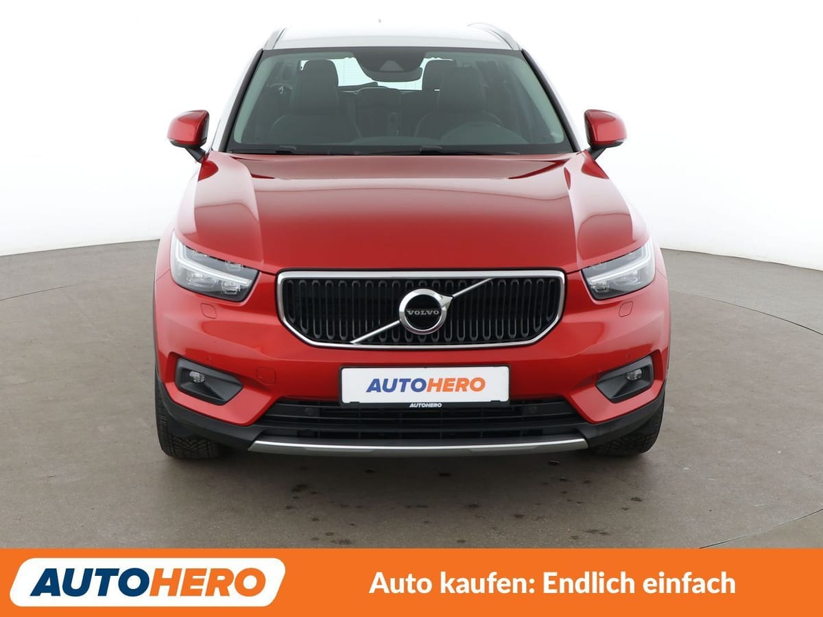 Volvo XC40 2.0 D3 Momentum Pro 2WD Aut NAVI LED TEMPO foto 9