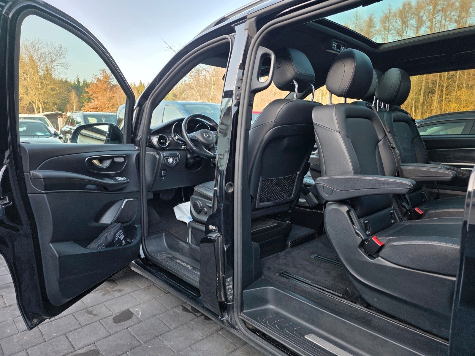 Mercedes-Benz V 300 d AVANTGARDE lang foto 23