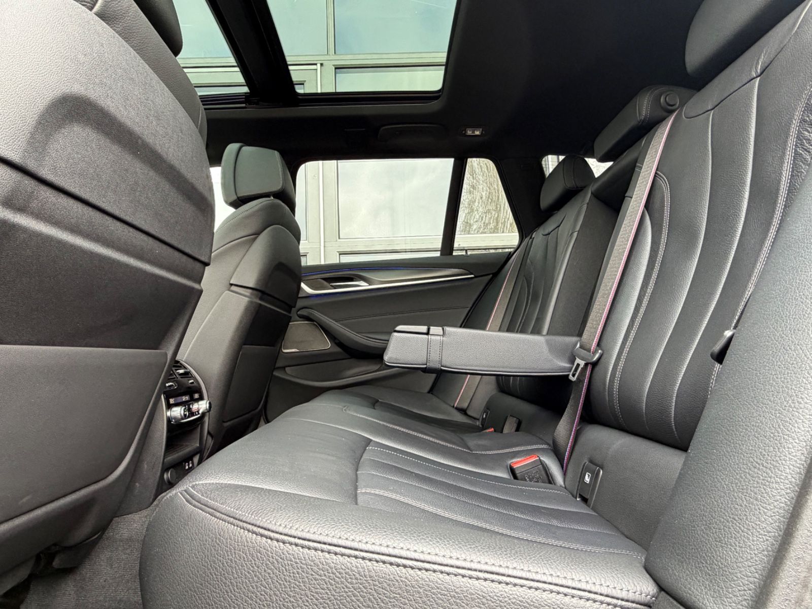 BMW 540d xD ACC*M SPORT*PANO*LASER*KAM*MASSAG*H/K*20 foto 15