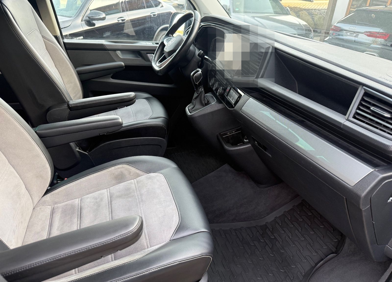 Volkswagen T6.1 Multivan 4 Motion Generation Six ACC/AHK/VC foto 6