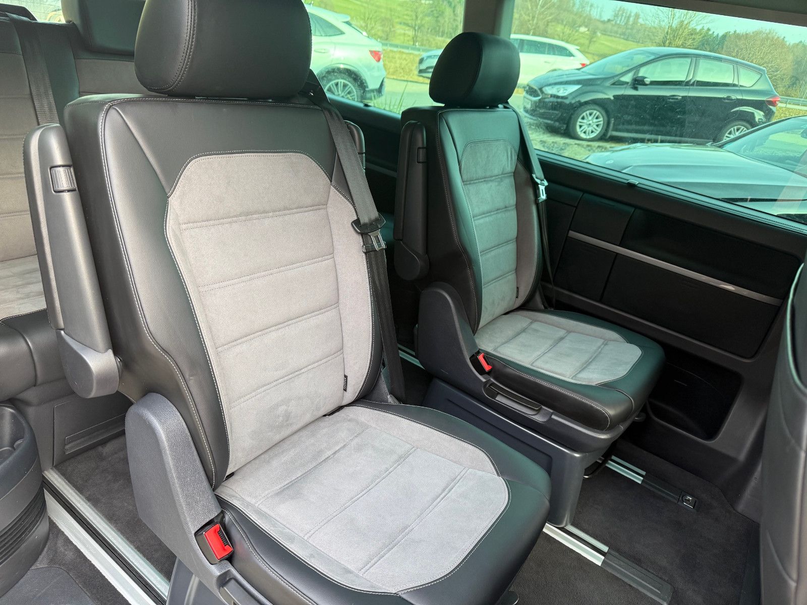 Volkswagen T6.1 Multivan 4 Motion Generation Six ACC/AHK/VC foto 9