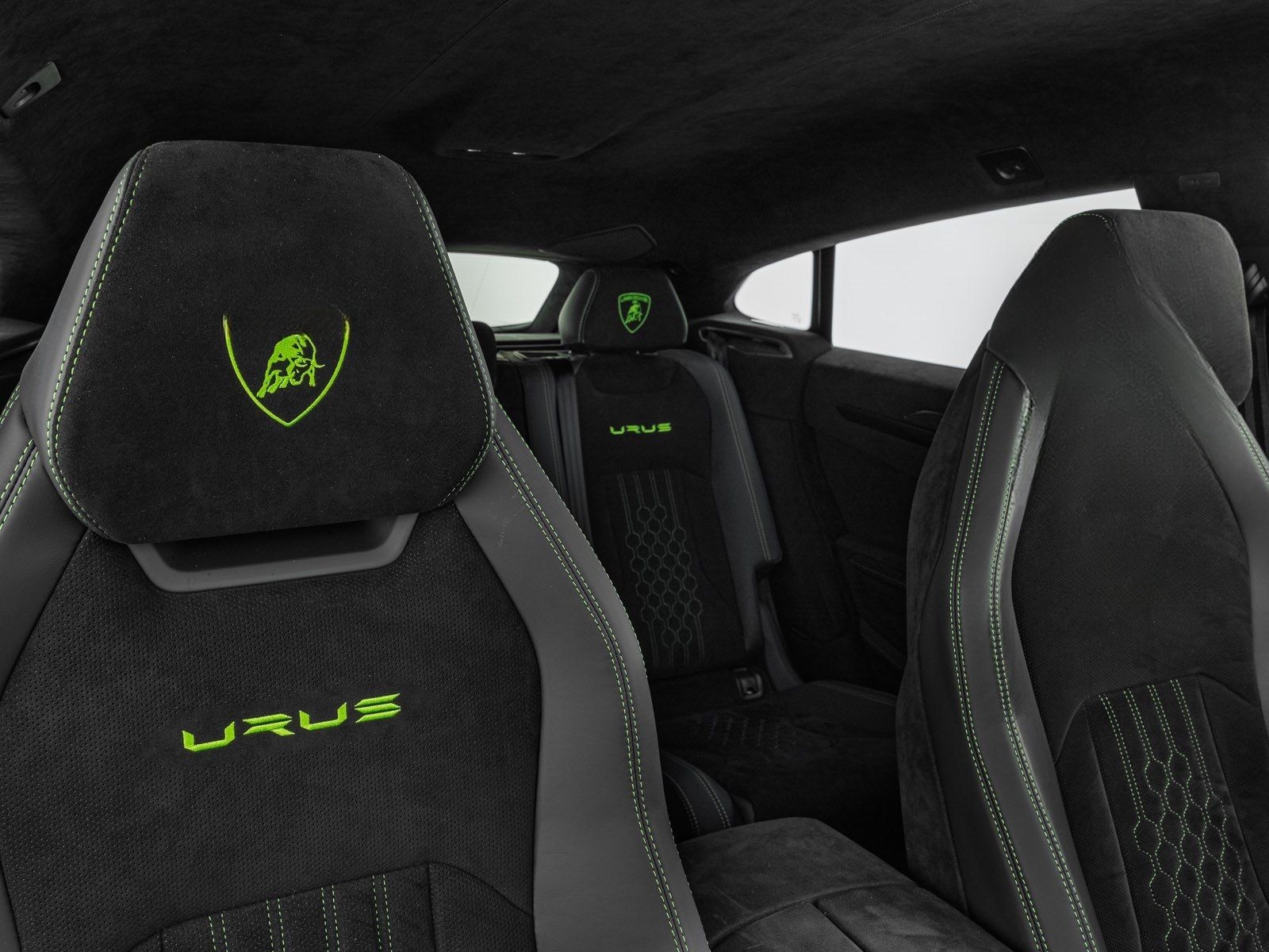 Lamborghini Urus Performante foto 12