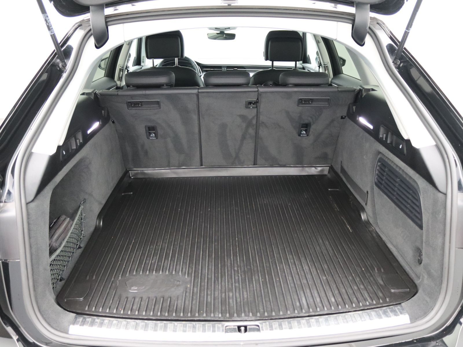 Audi A6 allroad quattro 55 TDI / HD-Matrix, Navi, HuD foto 8