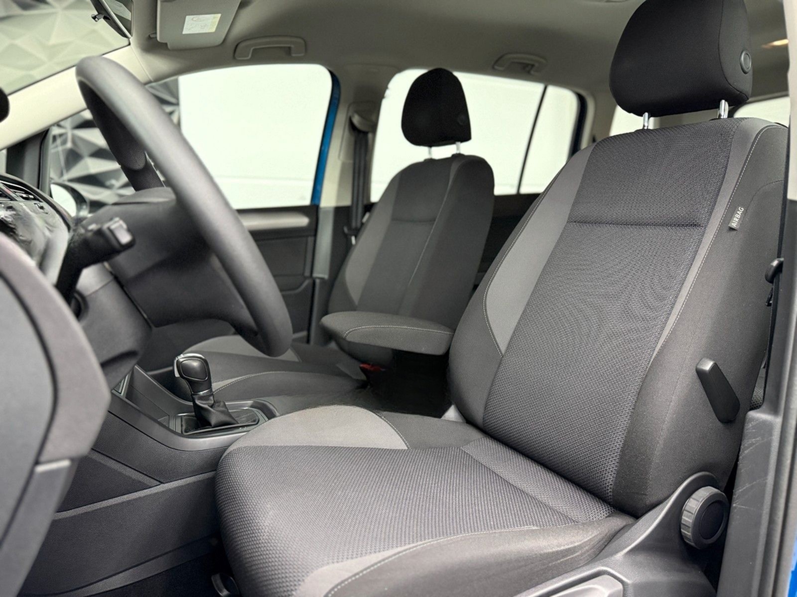 Volkswagen Touran 1.6 TDI DSG 1.HAND*AHK*SCHECKHEFT*KLIMA foto 20