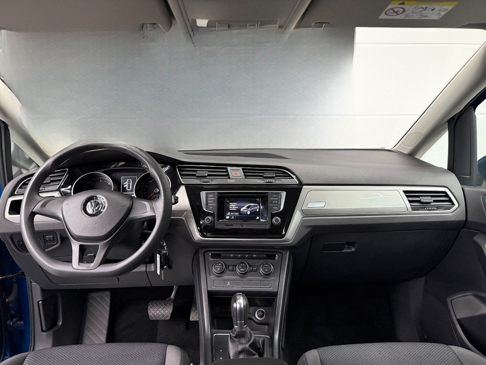 Volkswagen Touran 1.6 TDI DSG 1.HAND*AHK*SCHECKHEFT*KLIMA foto 21