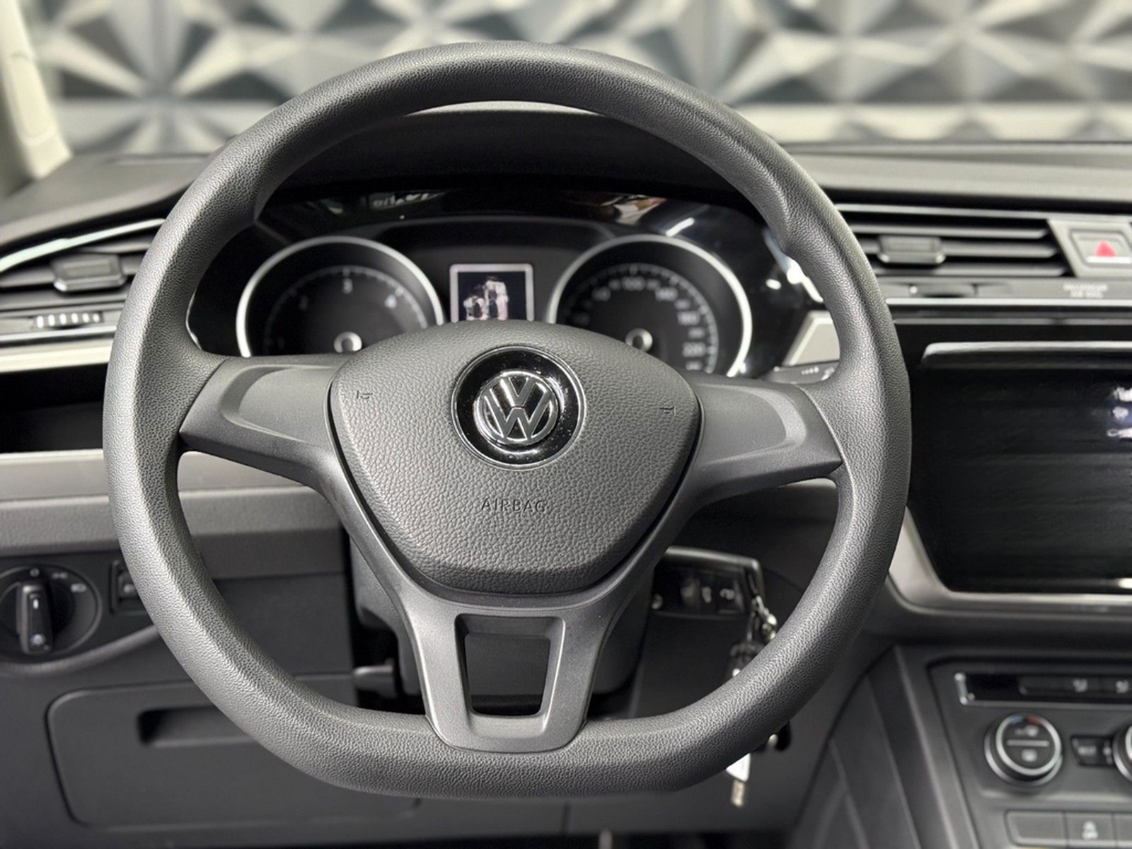 Volkswagen Touran 1.6 TDI DSG 1.HAND*AHK*SCHECKHEFT*KLIMA foto 22