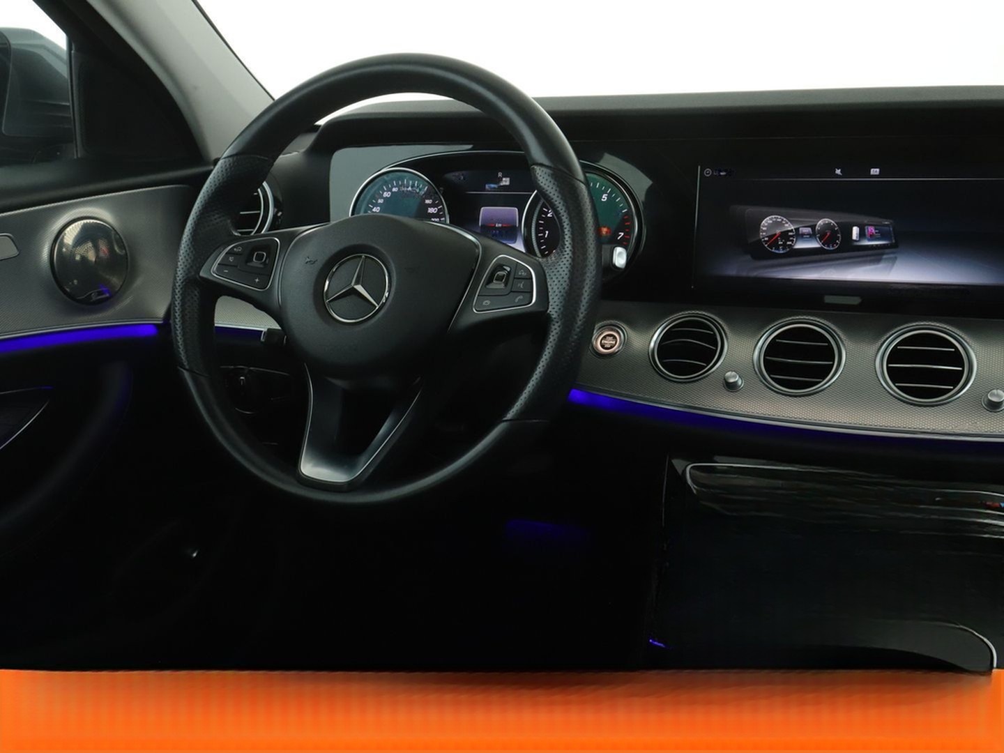 Mercedes-Benz E 250 Avantgarde Aut.*LED*NAVI*TEMPO*CAM*PDC*SHZ foto 13
