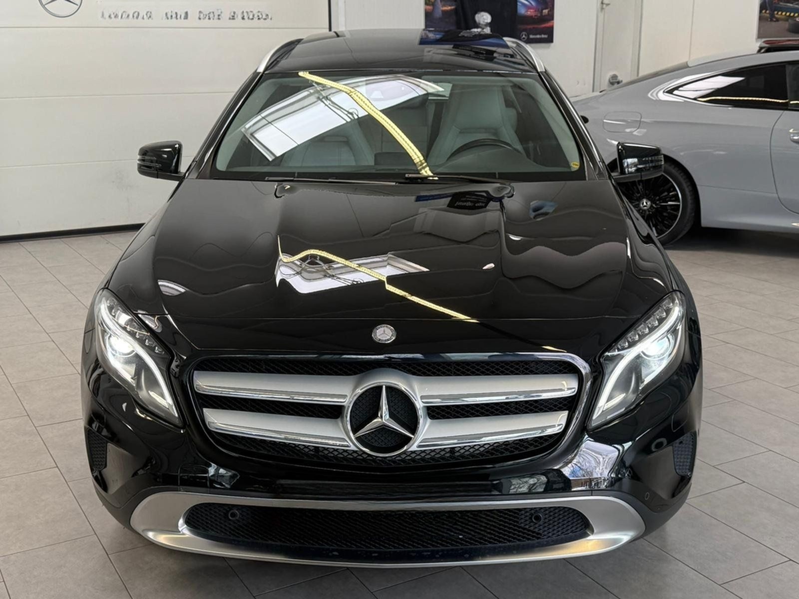 Mercedes-Benz GLA 250 4M Urban COMAND+PANO+KAMERA+TOTW+SPURPKT foto 2