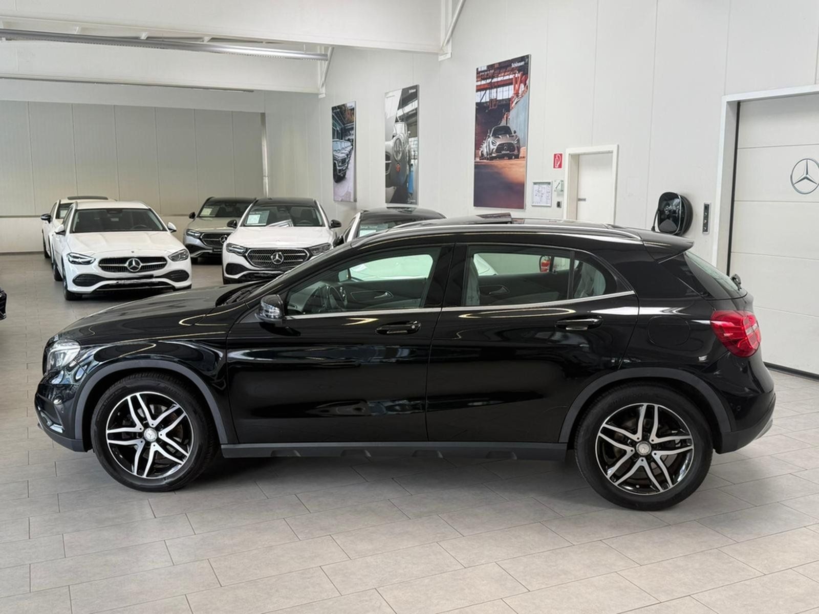 Mercedes-Benz GLA 250 4M Urban COMAND+PANO+KAMERA+TOTW+SPURPKT foto 4