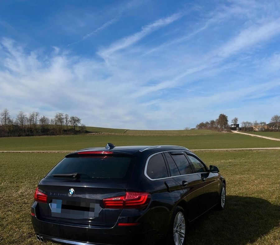 BMW 530d xDrive Touring A - foto 3
