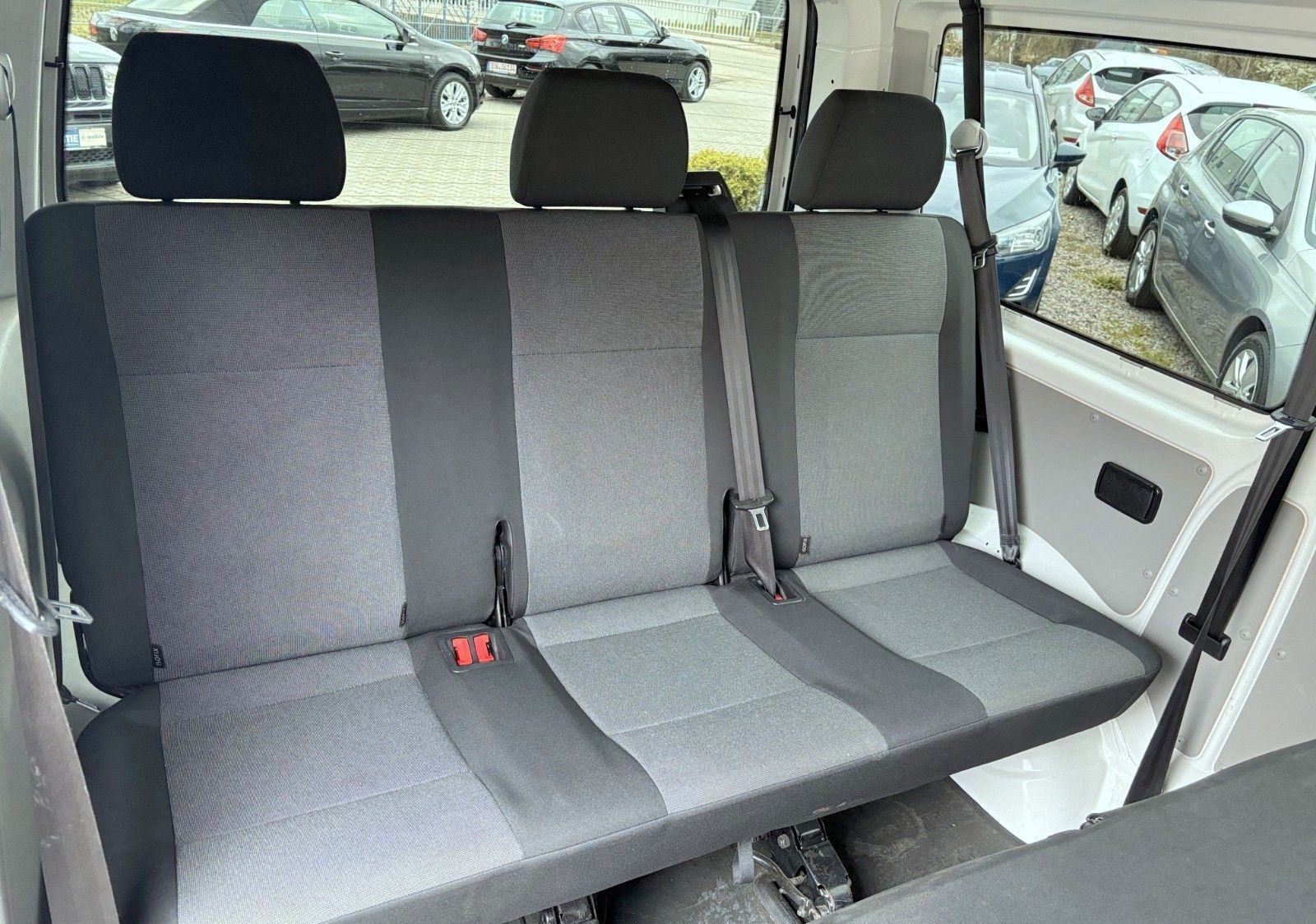 Volkswagen T6 Transporter Kombi*Navi*Cam*9-Sitzer*1-Hand foto 28