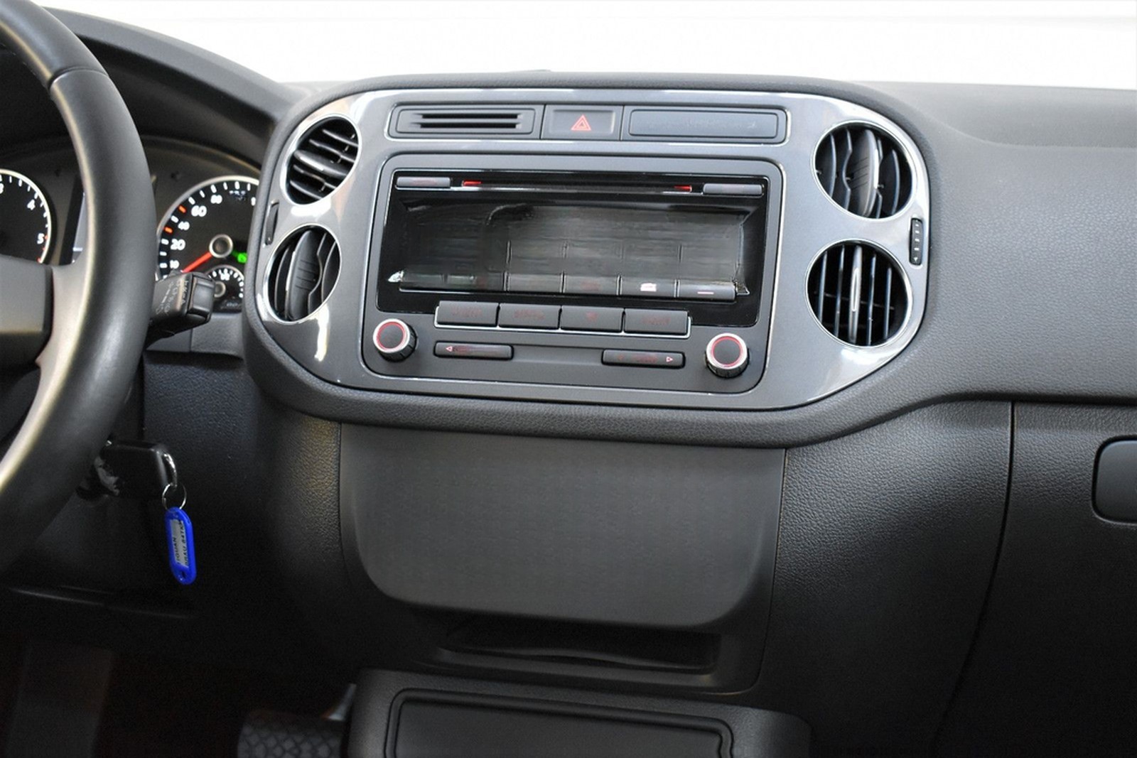 Volkswagen Tiguan Sport&Style 4M+Automatik+SHZ+Tempomat foto 20