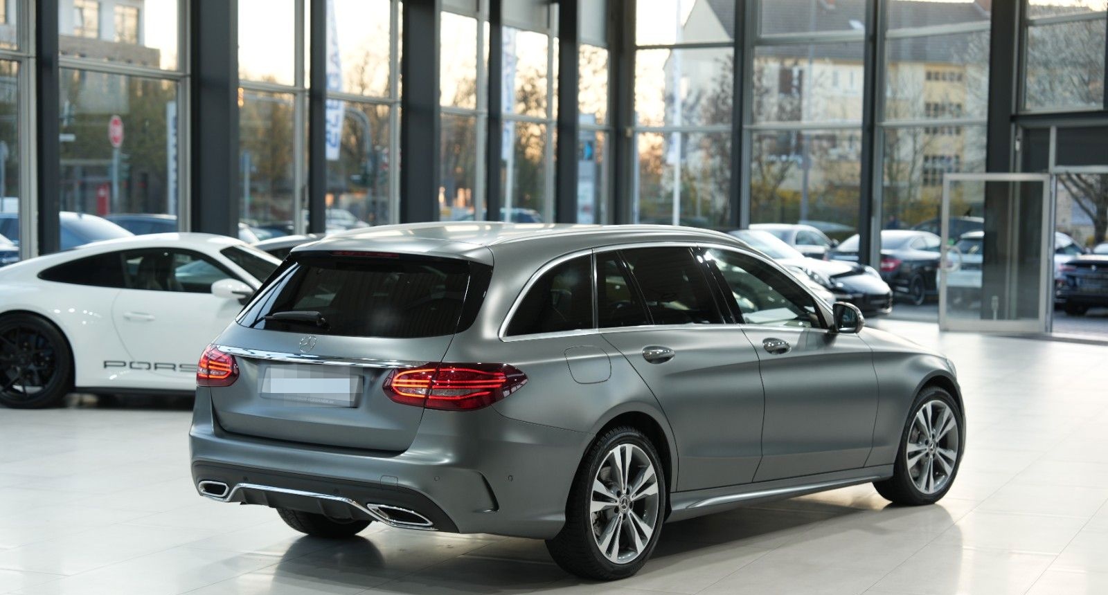 Mercedes-Benz C 300 d T*AMG-LINE*DESIGNO-MAGNO*BURMESTER*LEDER foto 3