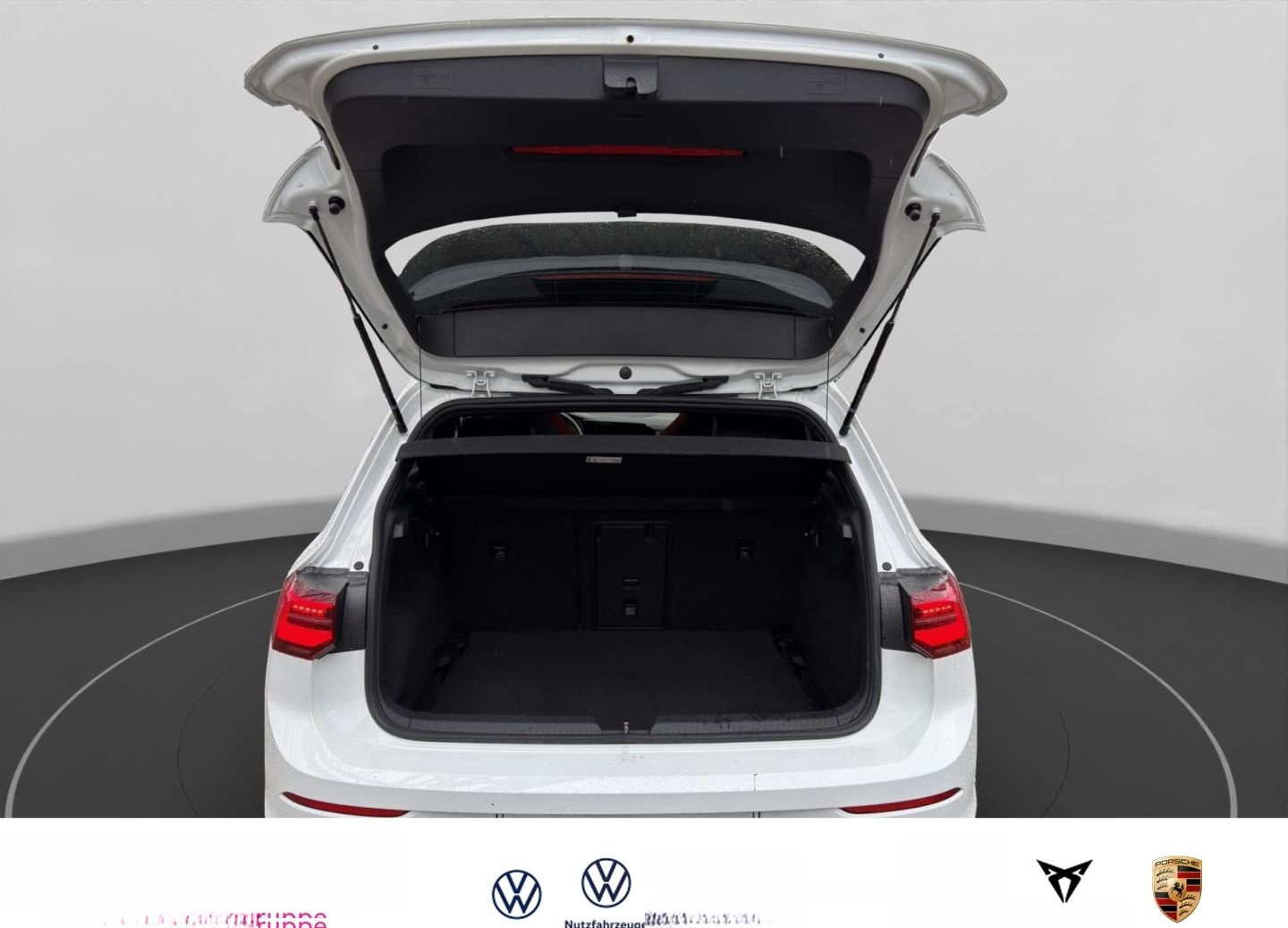 Volkswagen Golf GTI VIII Clubsport 2.0 TSI DSG Akrapovic Pa foto 14
