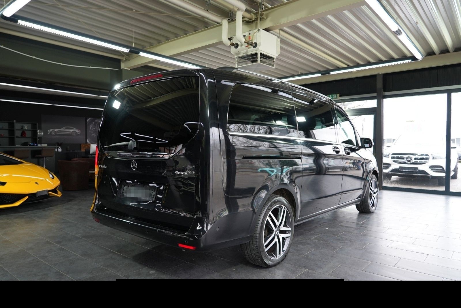 Mercedes-Benz V 220d Avantgarde Edition 4MATIC lang foto 7