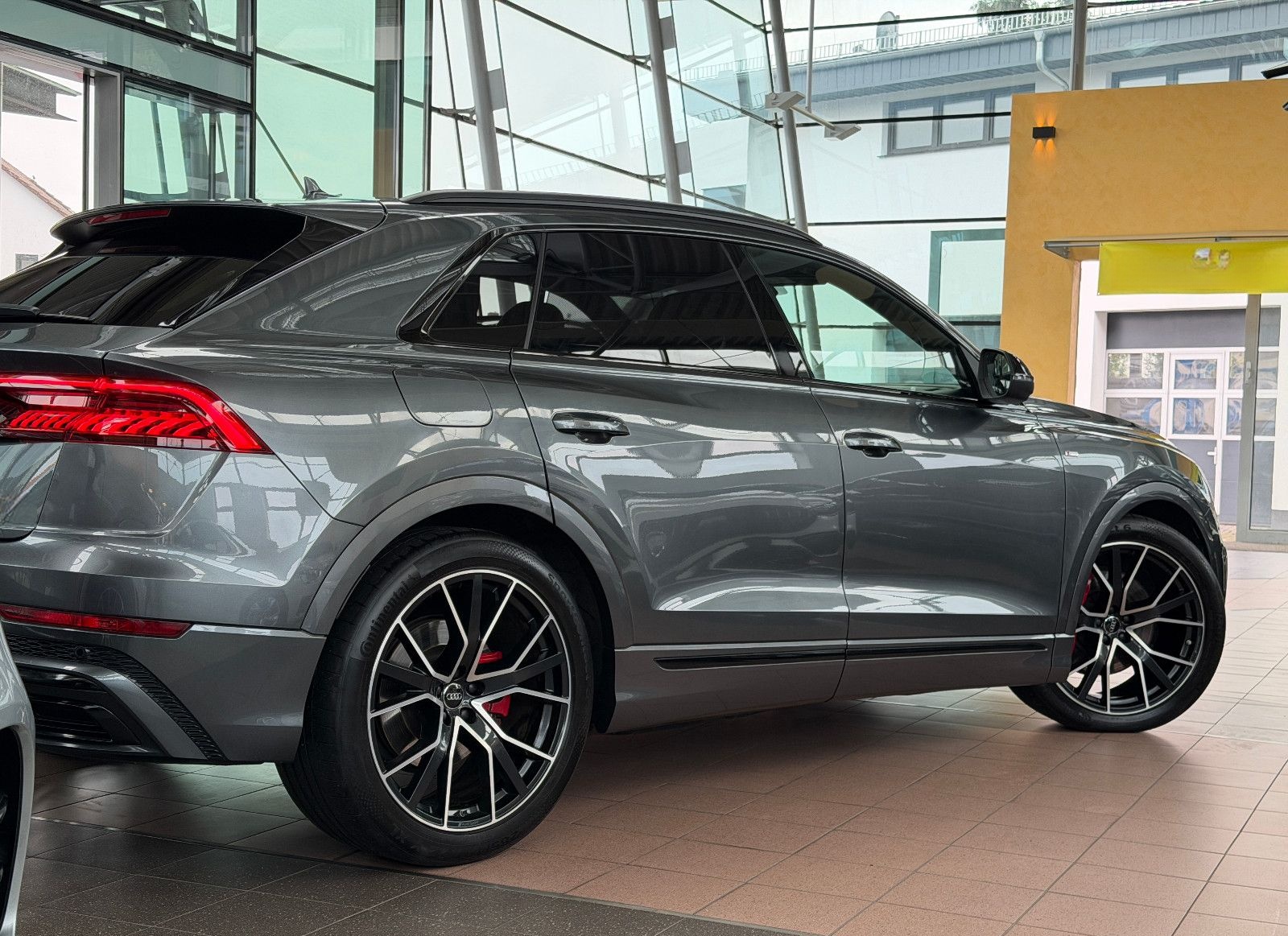 Audi Q8 50 TDI S line Matrix Nachtsicht HUD B&OKamera foto 15