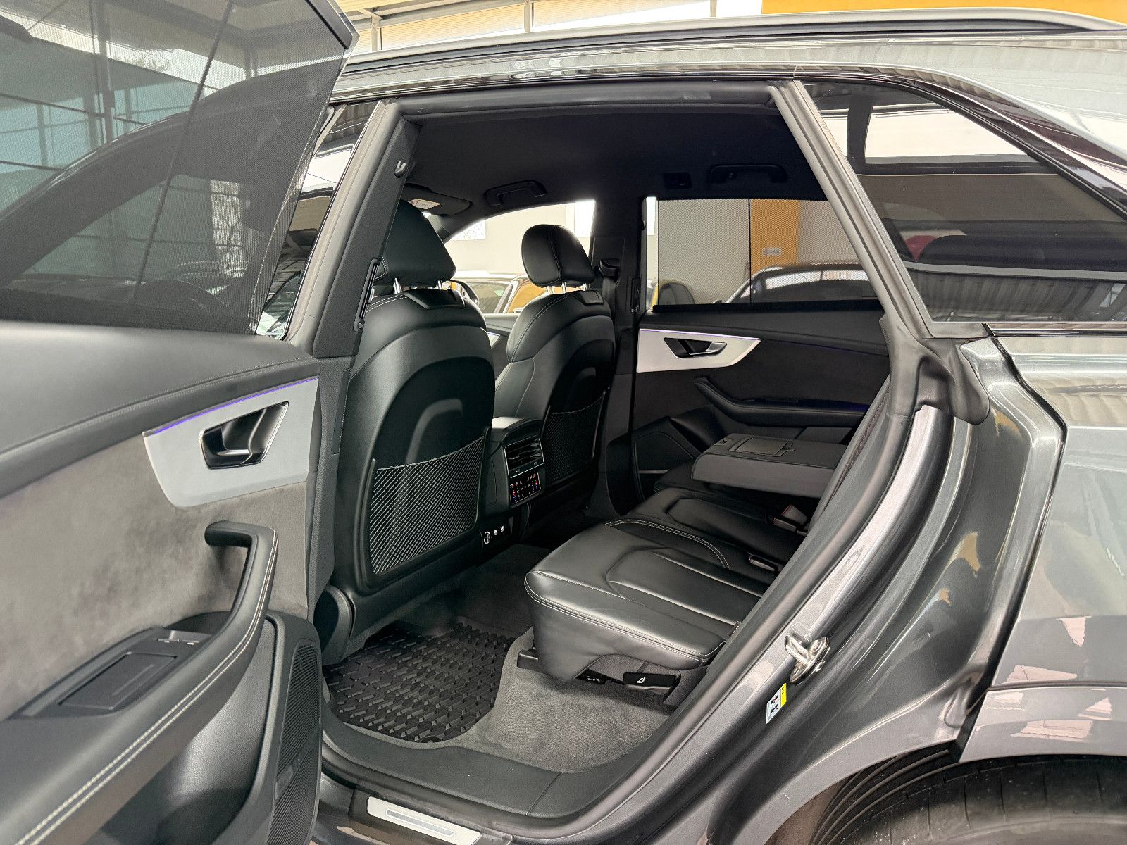 Audi Q8 50 TDI S line Matrix Nachtsicht HUD B&OKamera foto 24