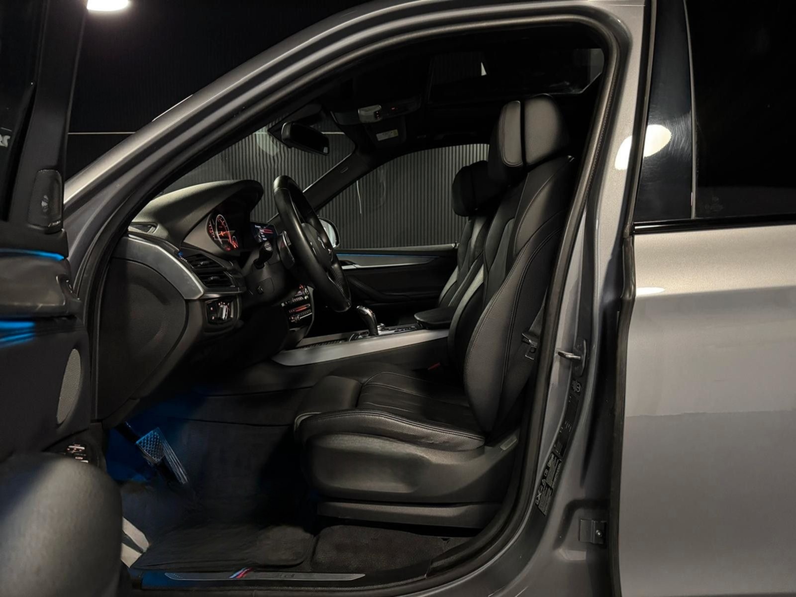 BMW X5 M50 d xDrive/Panorama+Head-Up+AHK+Keyless foto 11
