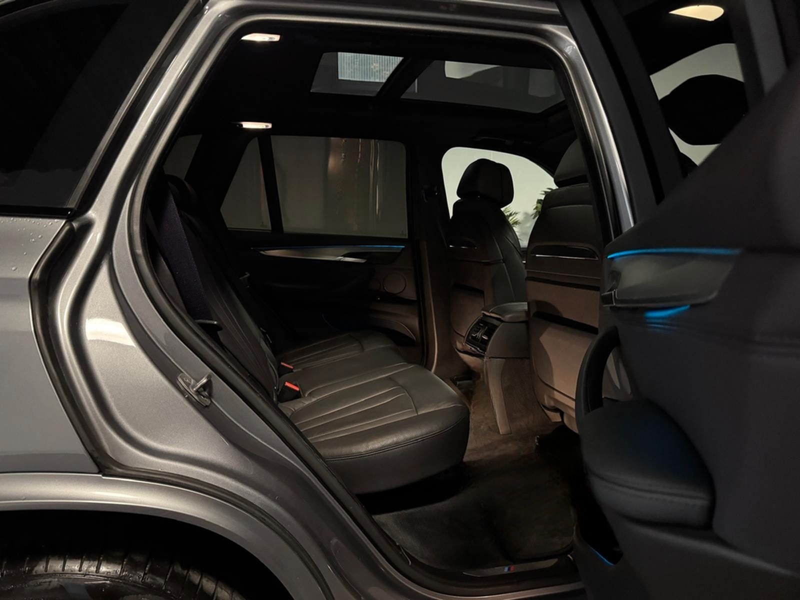 BMW X5 M50 d xDrive/Panorama+Head-Up+AHK+Keyless foto 20