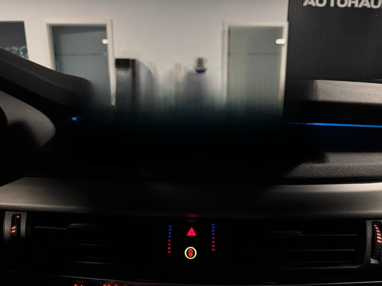 BMW X5 M50 d xDrive/Panorama+Head-Up+AHK+Keyless foto 33