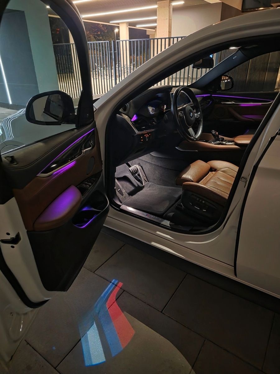BMW X6 xDrive50i - M Paket Carbon Vollausstattung!  foto 19