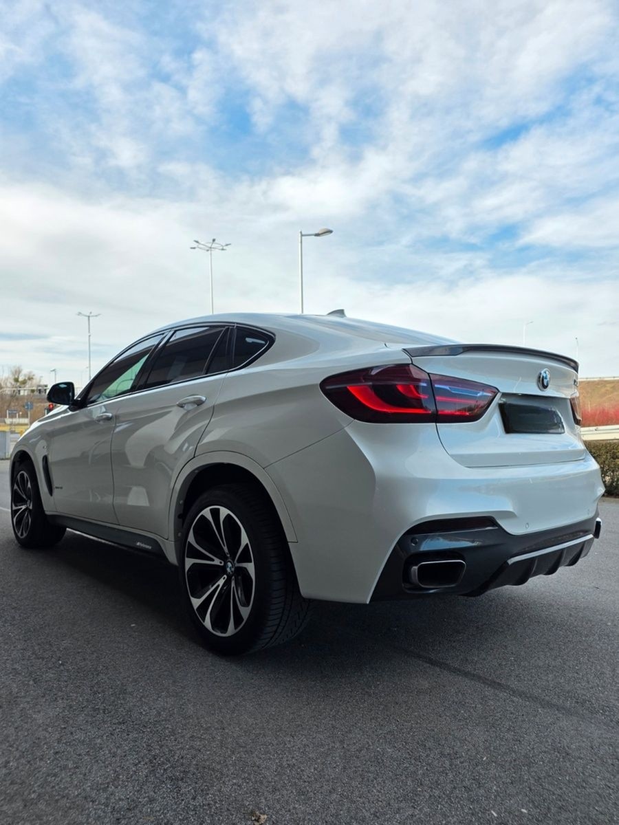 BMW X6 xDrive50i - M Paket Carbon Vollausstattung!  foto 6