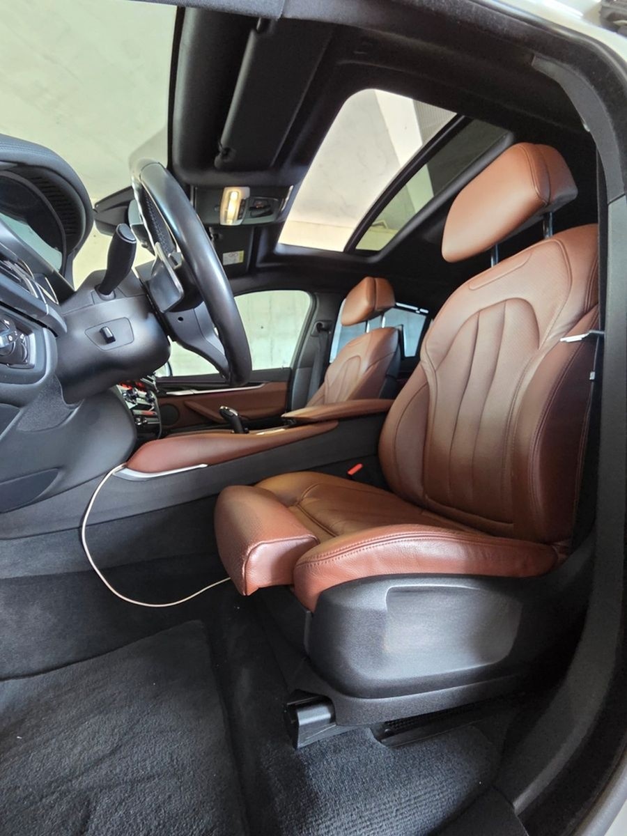 BMW X6 xDrive50i - M Paket Carbon Vollausstattung!  foto 8