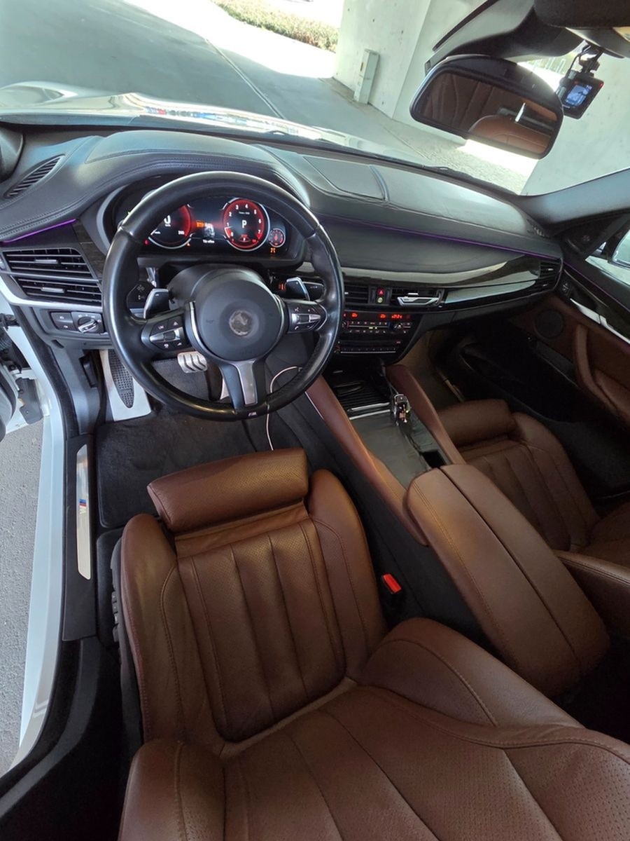 BMW X6 xDrive50i - M Paket Carbon Vollausstattung!  foto 9