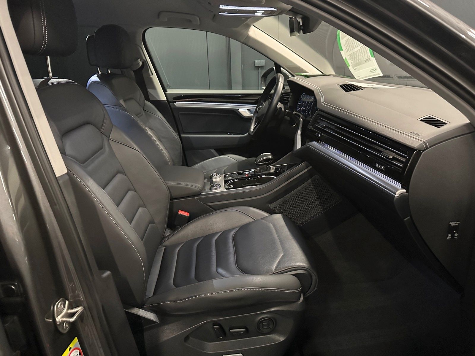 Volkswagen Touareg R-Line Ext. 4Mot*LUFT*LEDER*AHK*GARANTIE foto 10