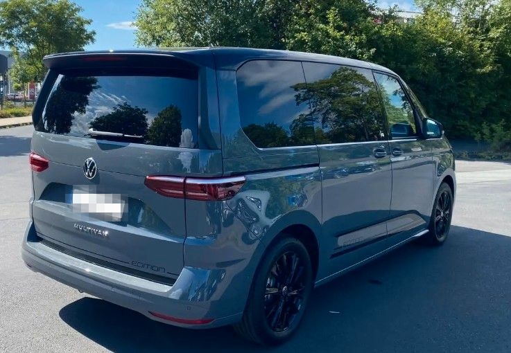 Volkswagen T7 Multivan Life 2.0 TDI DSG 110KW foto 3