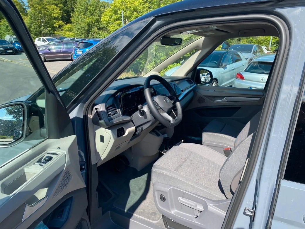 Volkswagen T7 Multivan Life 2.0 TDI DSG 110KW foto 5