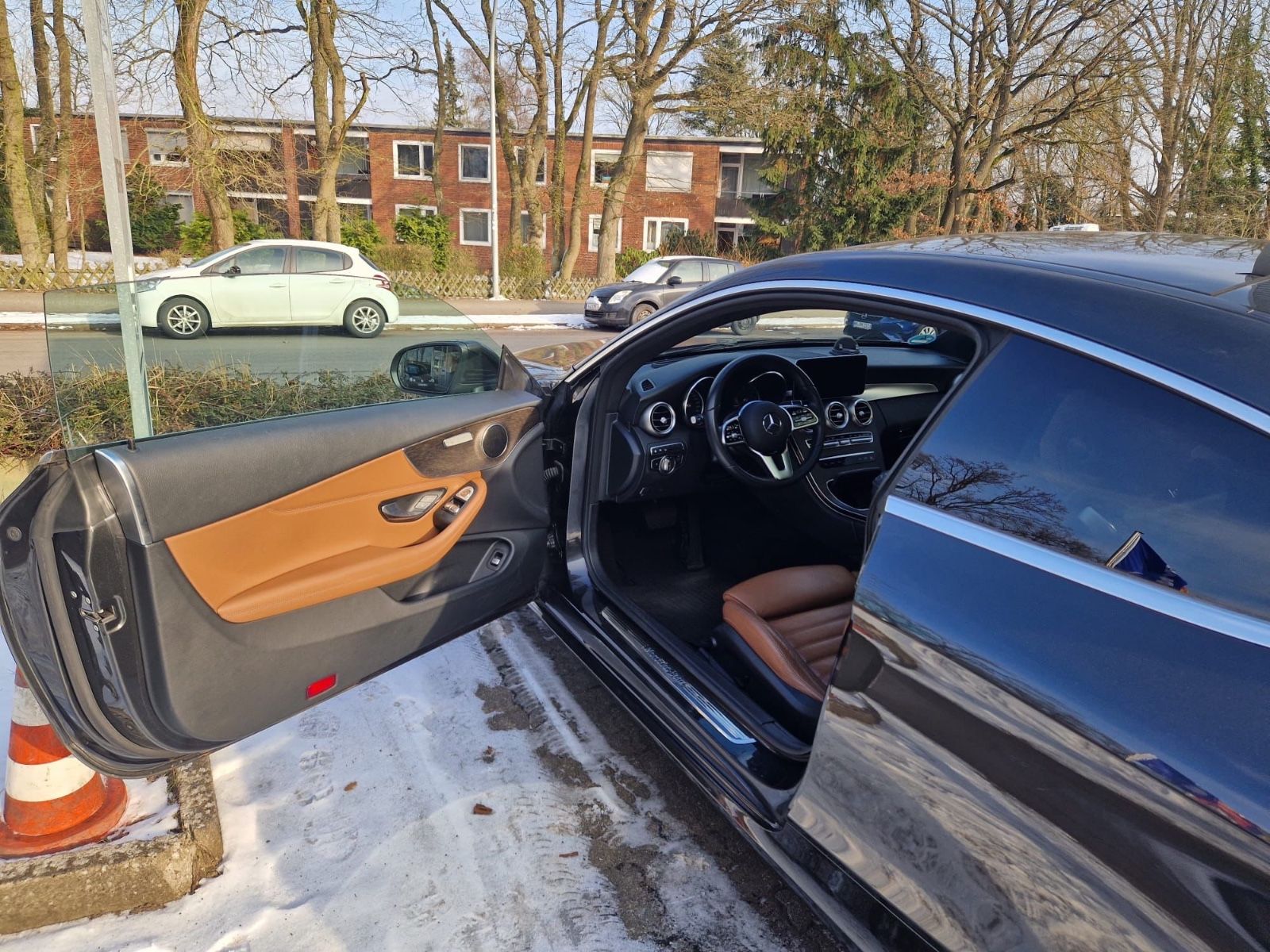 Mercedes-Benz C 180 Autom. -  foto 4
