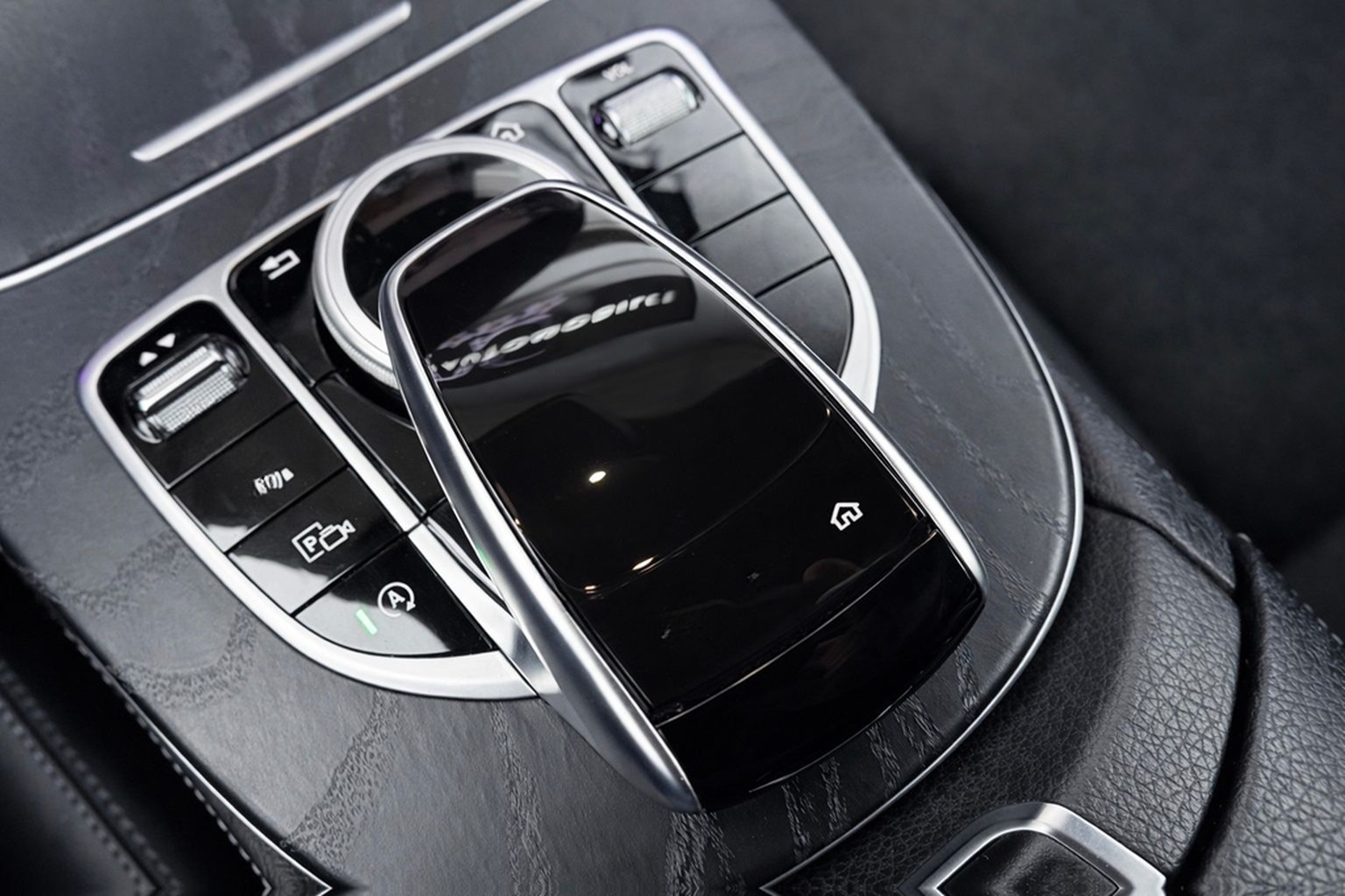 Mercedes-Benz E220d Coupe*AMG Line*Burmest*Ambient*Widescreen* foto 10