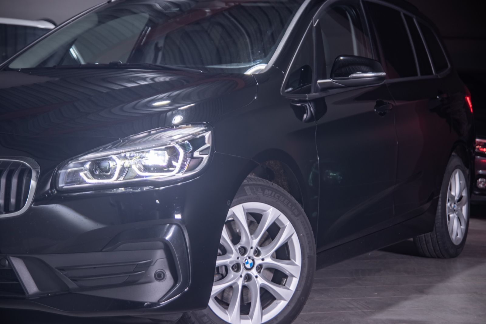 BMW 218d Gran Tourer xDrive AHK/Kamera/HiFi/DrivAsst foto 2