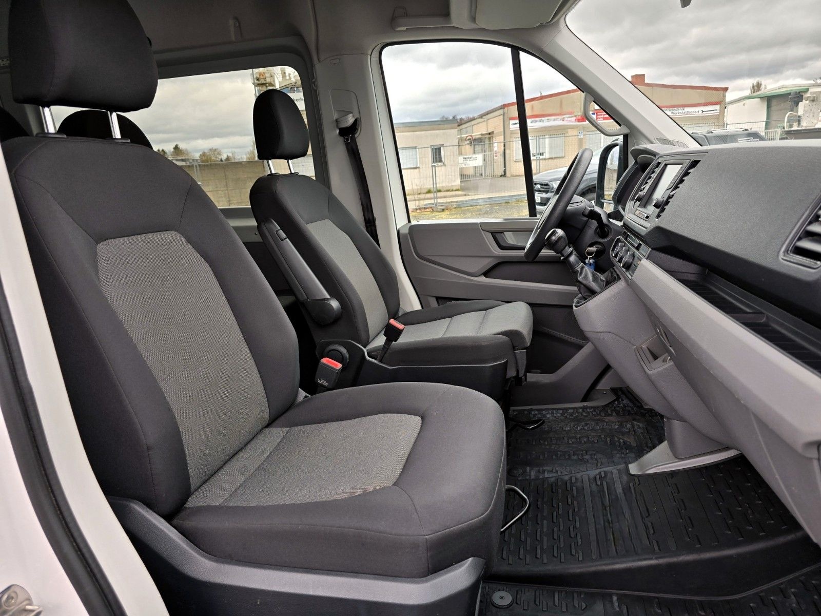 Volkswagen L3 9-SITZE ROLLSTUHLRAMPE NAVI KAM ACC 2 STÜCK foto 11