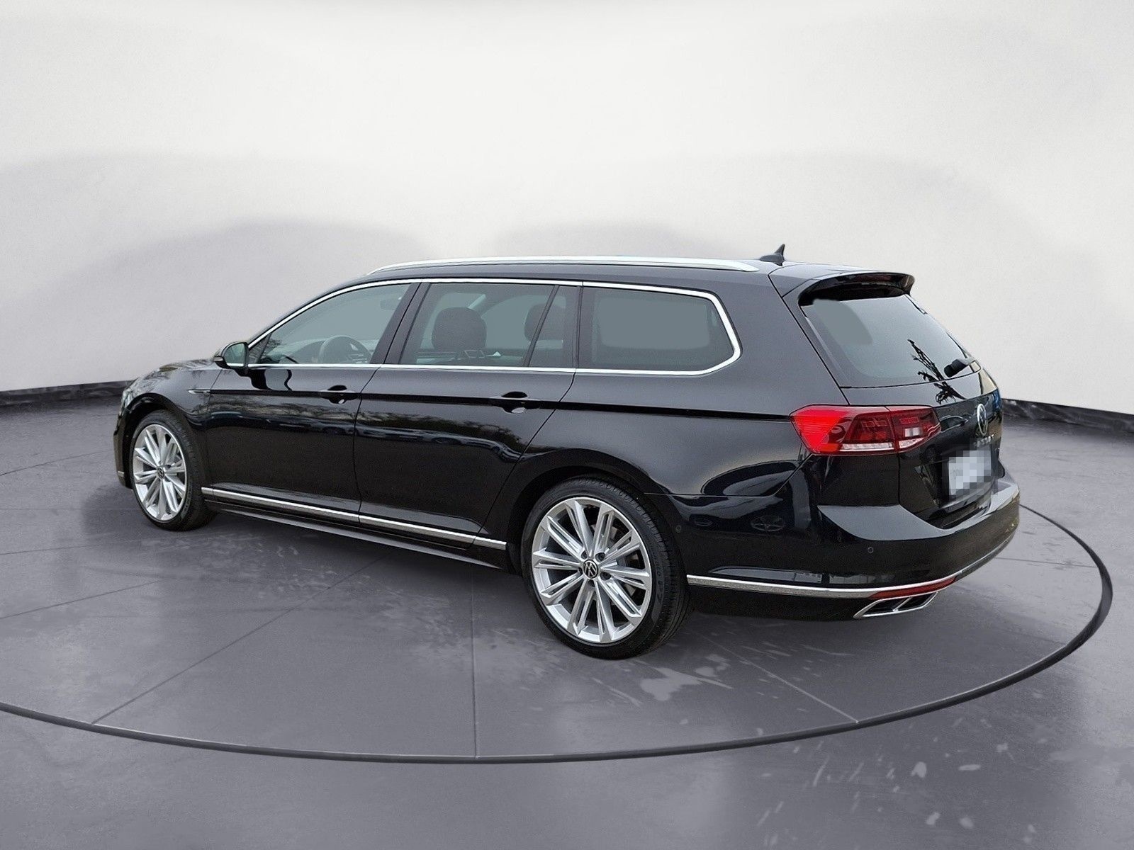Volkswagen Passat Variant Passat Variant 2.0TDI R-Line Busi foto 4