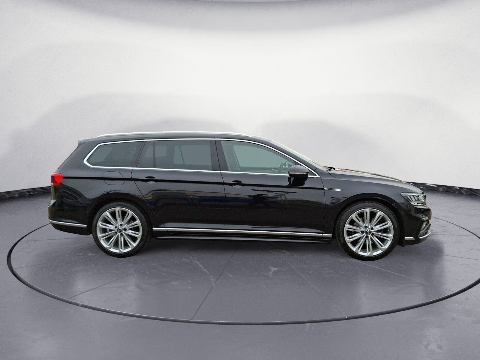 Volkswagen Passat Variant Passat Variant 2.0TDI R-Line Busi foto 6