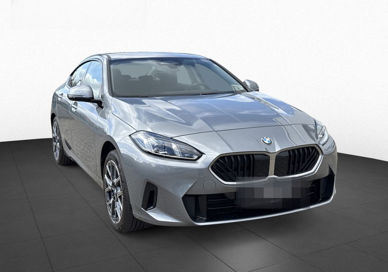 BMW 220d Gran Coupe AdpLED,DriveAss,ParkAss,RFK,SHZ foto 4