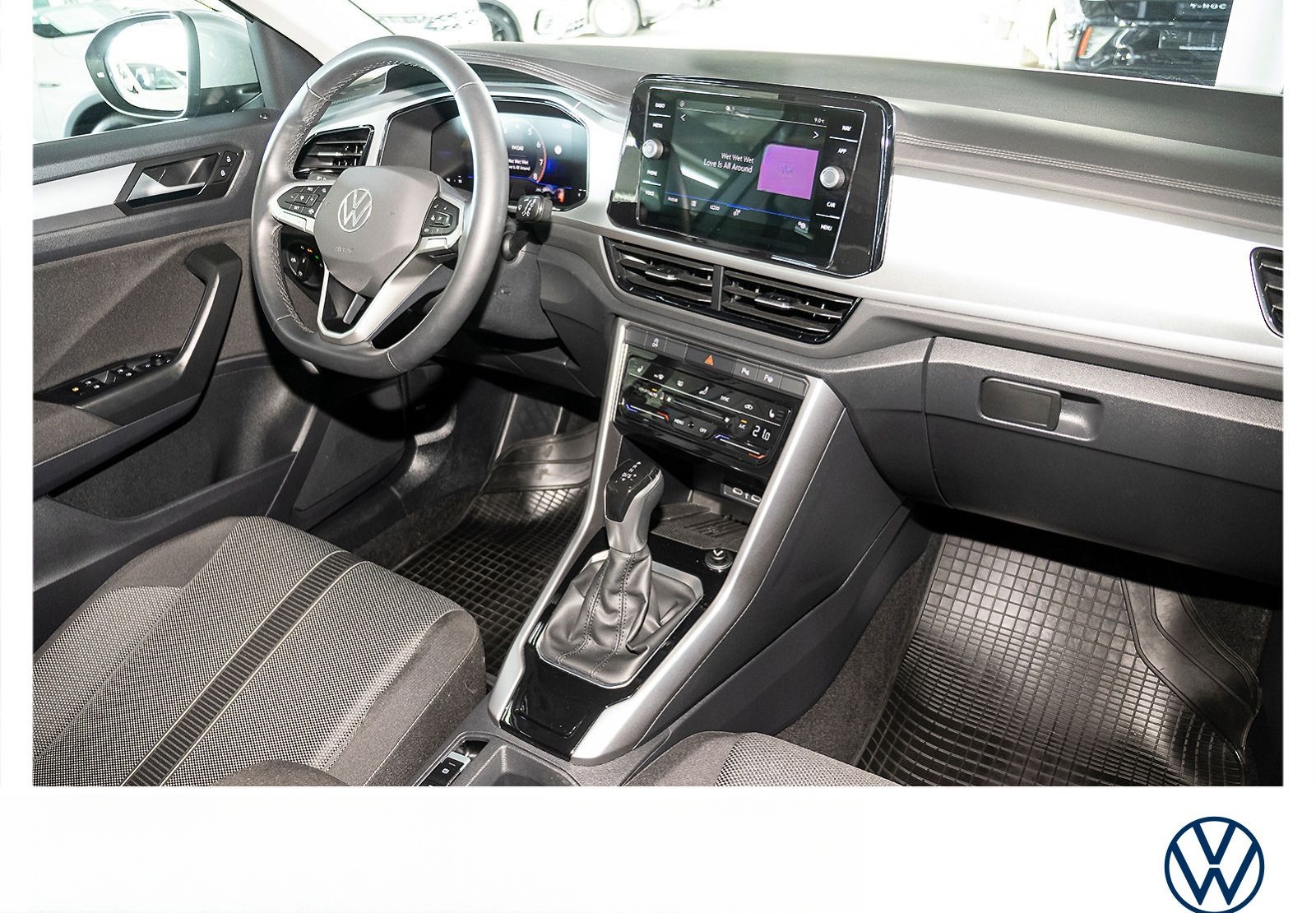 Volkswagen T-Roc Life 1.5 TSI DSG Kamera ACC LED SHZ foto 5