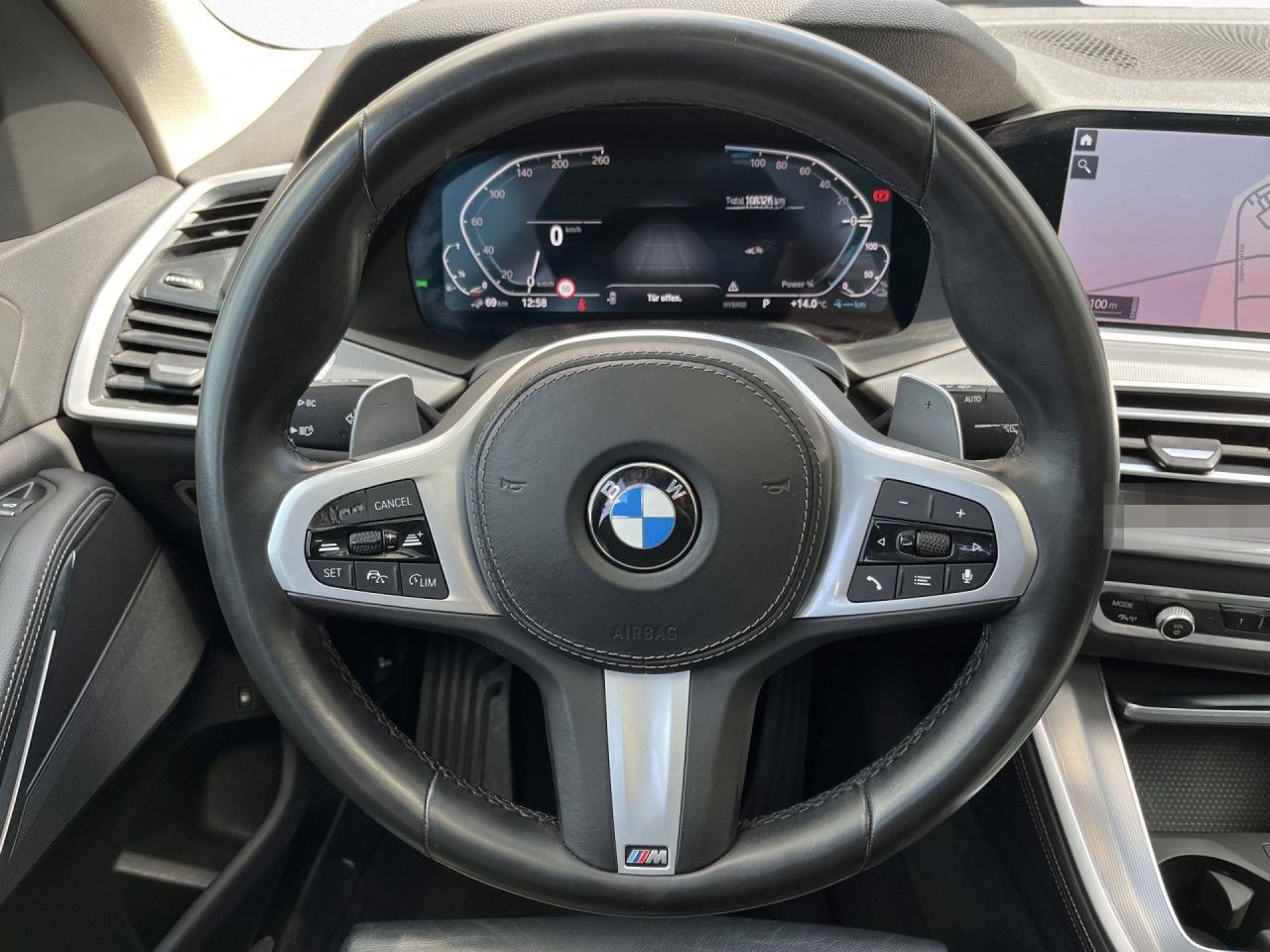 BMW X5 xDr45e Pano AHK SpoSi St&Go 360° HUD adap foto 14