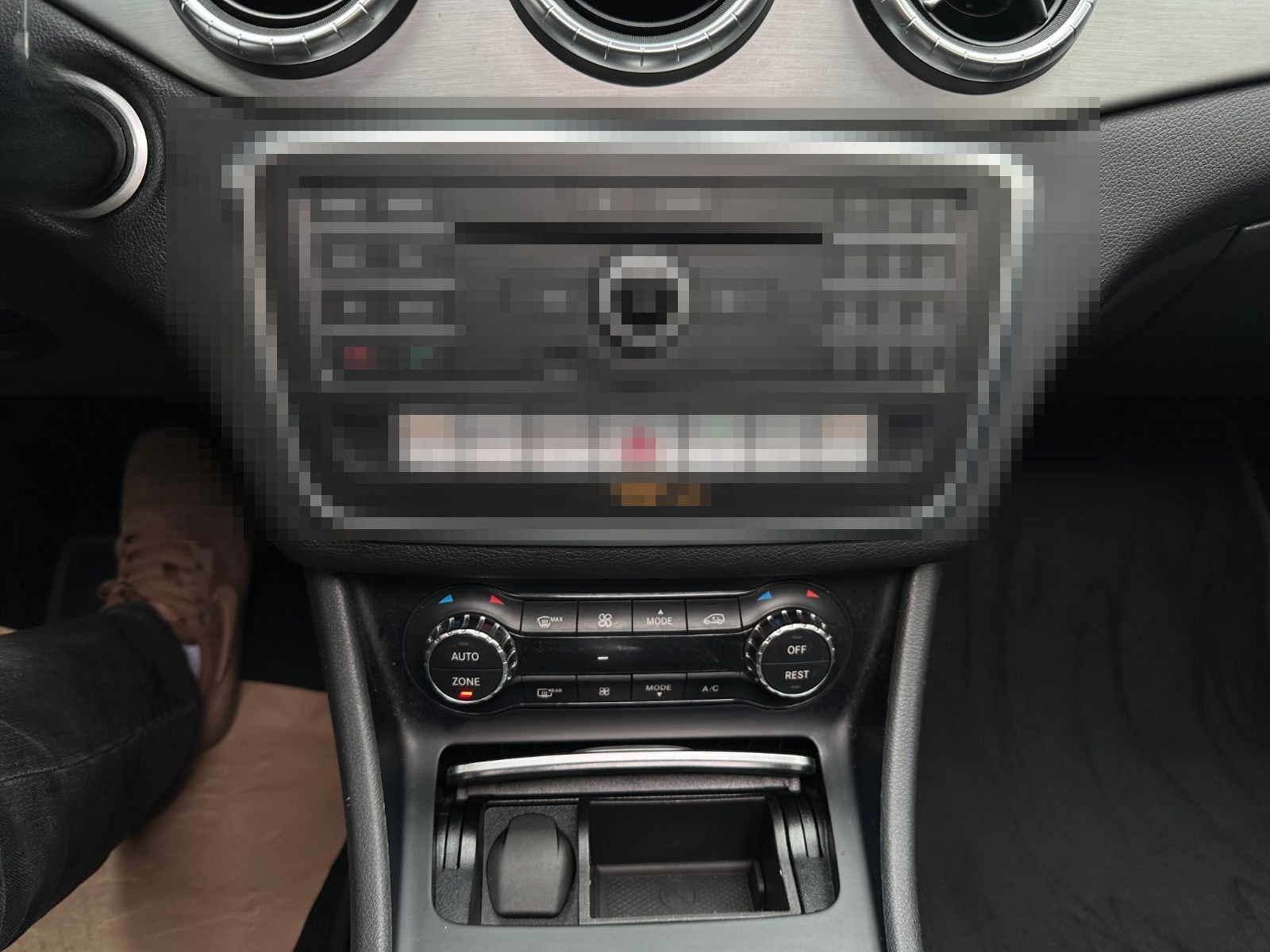 Mercedes-Benz CLA  SB 200 CDI / d 4Matic AHK PANORAMA KAMERA foto 17