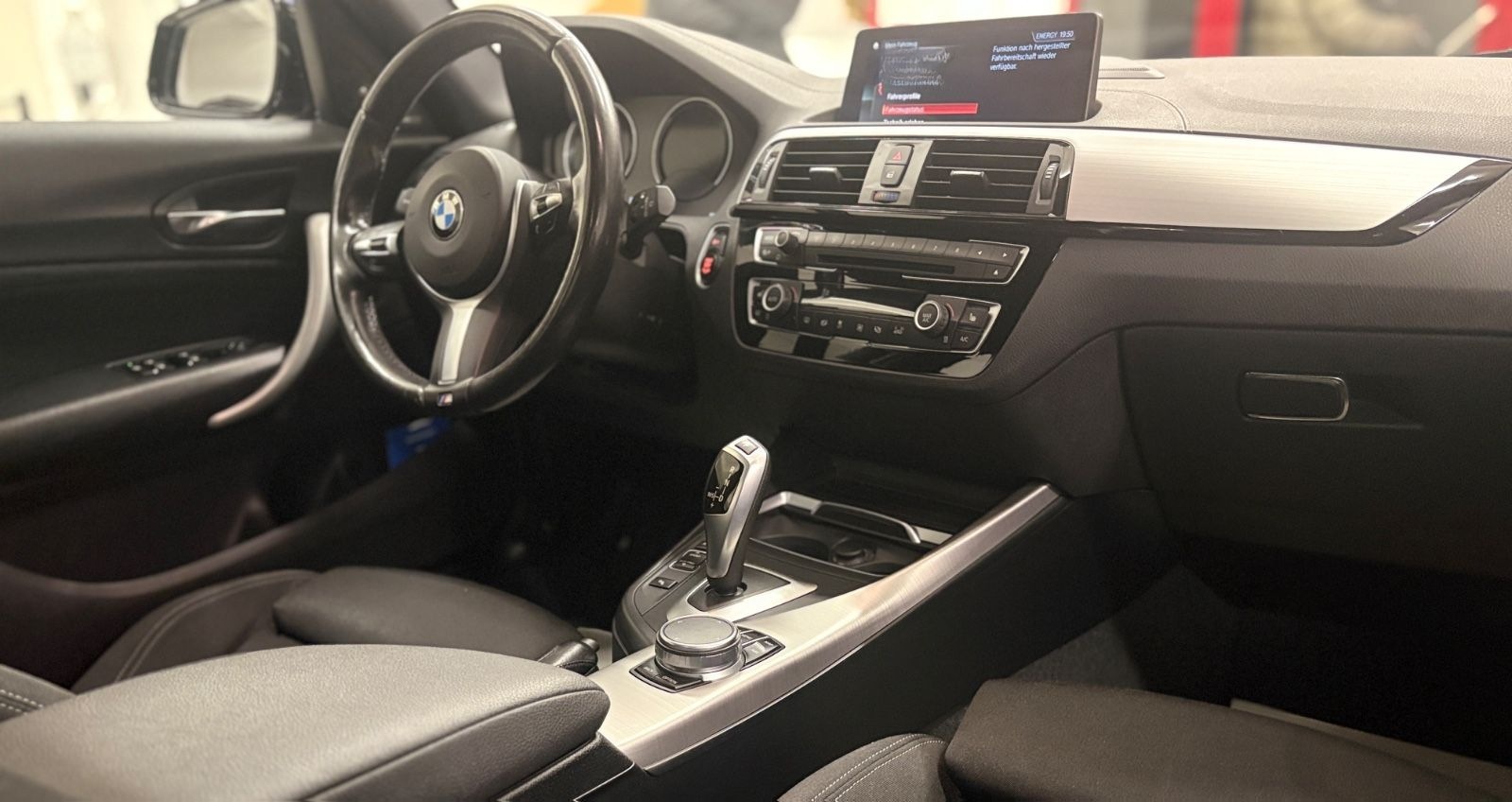 BMW 118i Limousine| Sport Line | Automatik | M-Paket foto 29