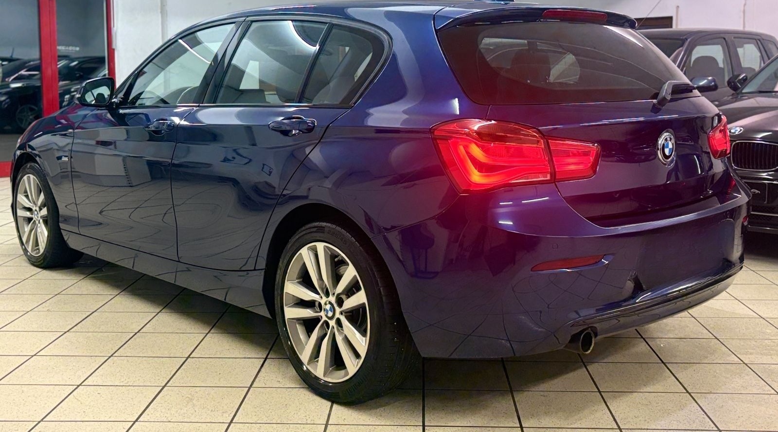 BMW 118i Limousine| Sport Line | Automatik | M-Paket foto 5