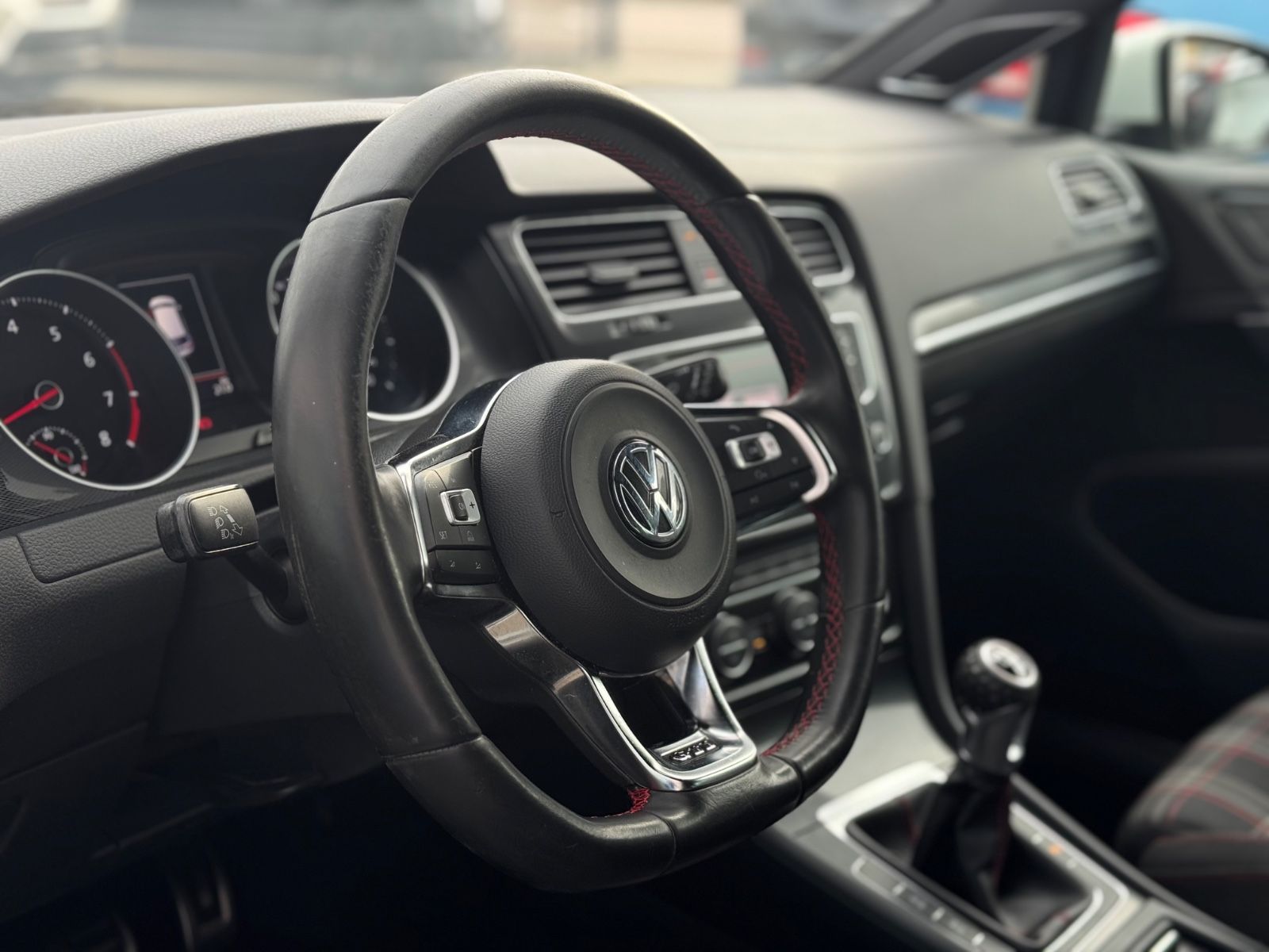 Volkswagen Golf VII Lim. GTI BMT Xenon foto 11