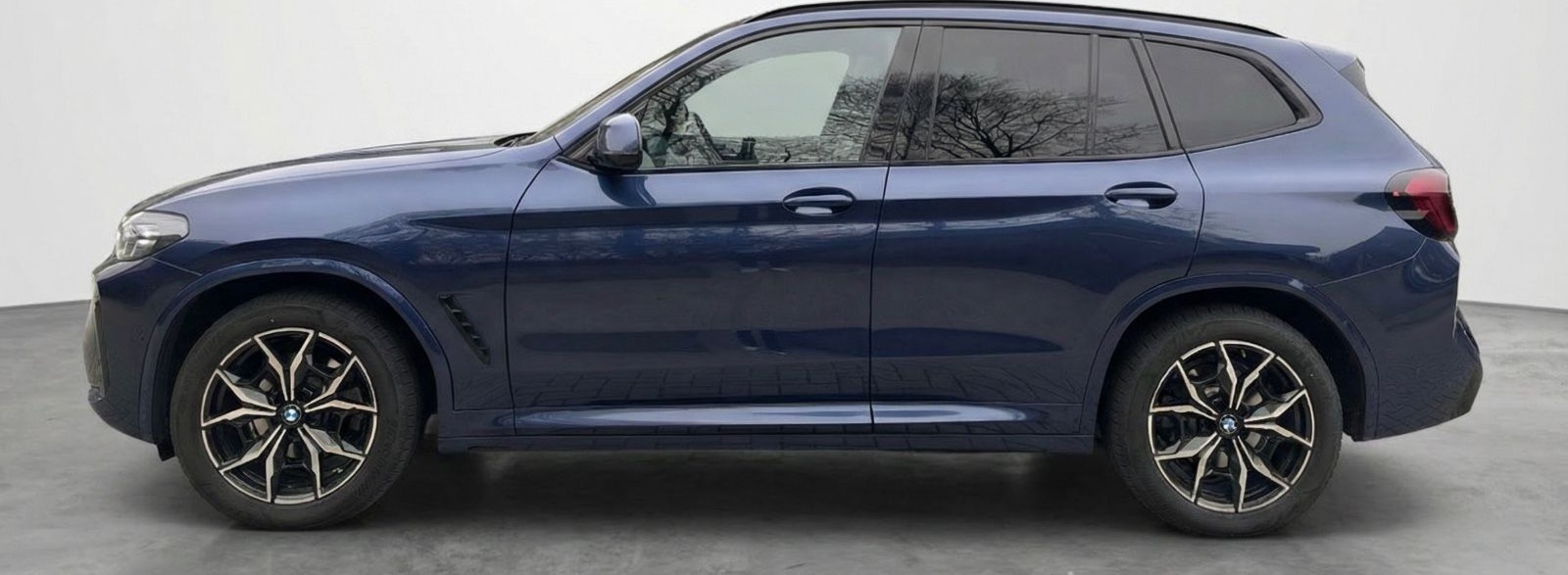 BMW X3 xDrive 20d M Sport PANO/AHK/KEYLESS/LEDER foto 2