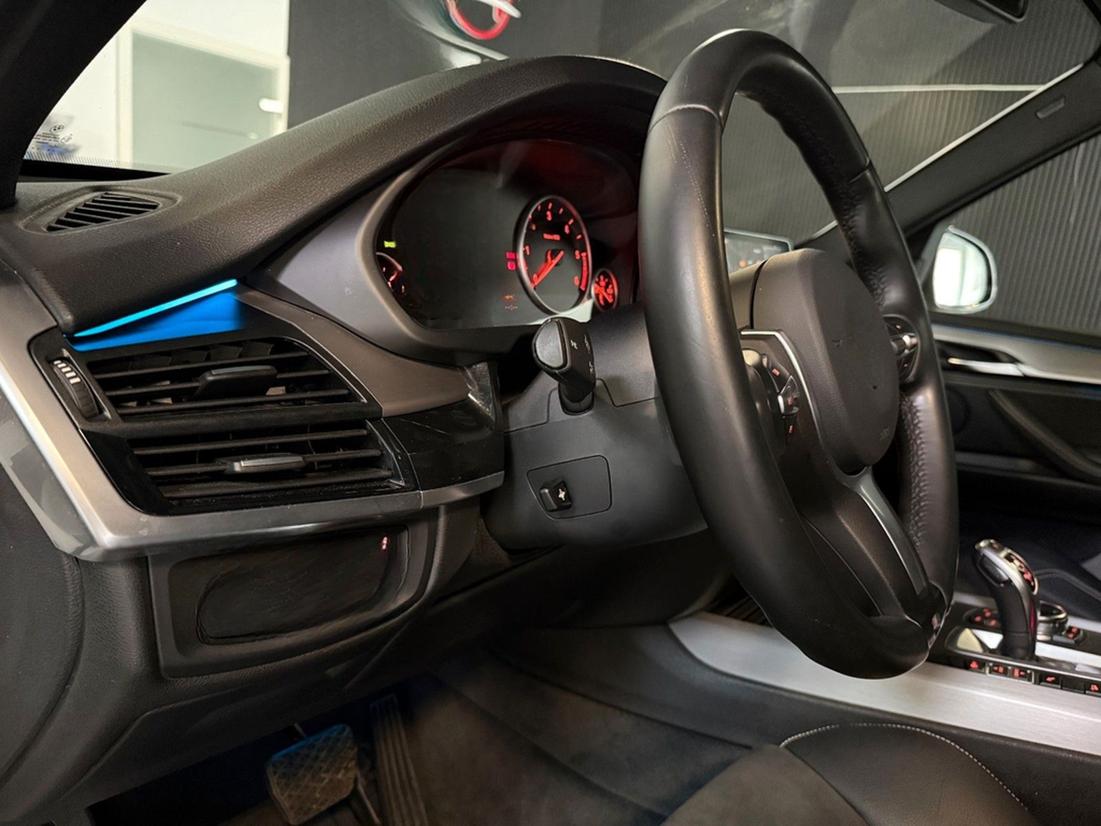 BMW X5 M50 d Shadow Line/Panorama+AHK+Memory foto 15