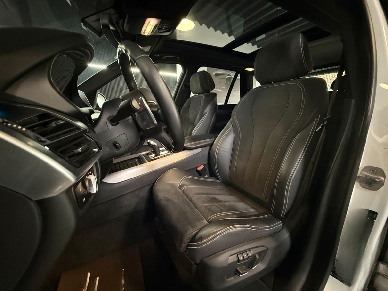 BMW X5 M50 d Shadow Line/Panorama+AHK+Memory foto 16